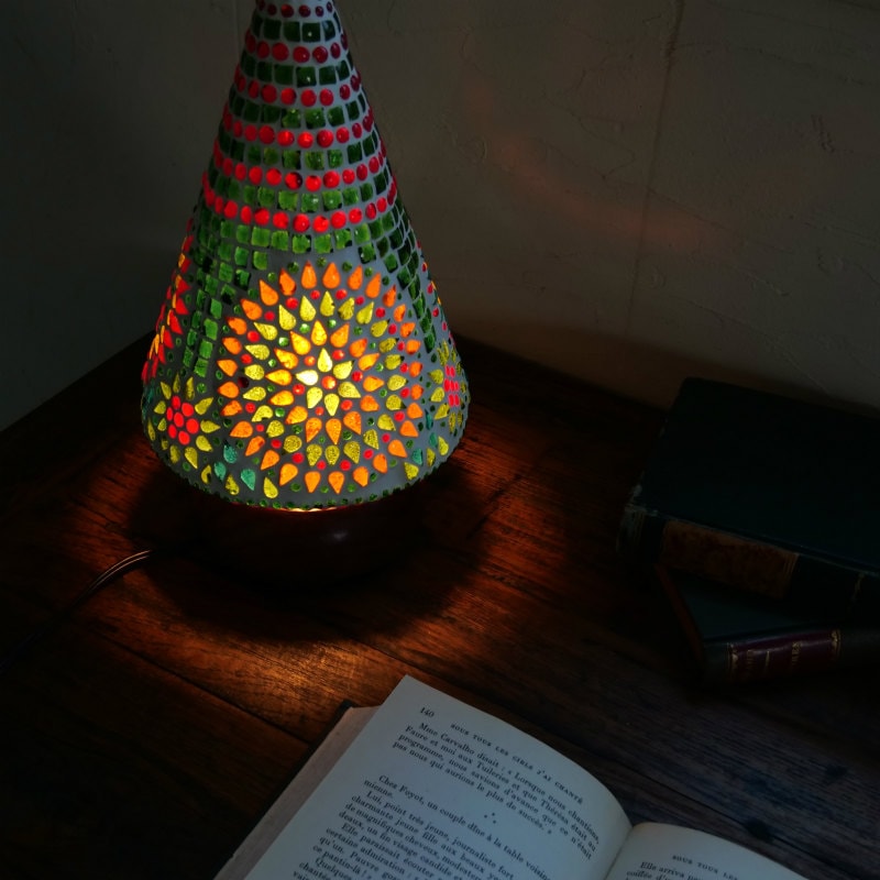 ガラスモザイクランプ