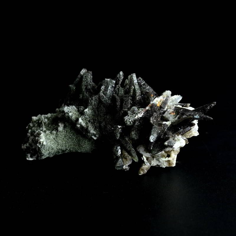 ガネーシュヒマール産ヒマラヤ水晶クラスター