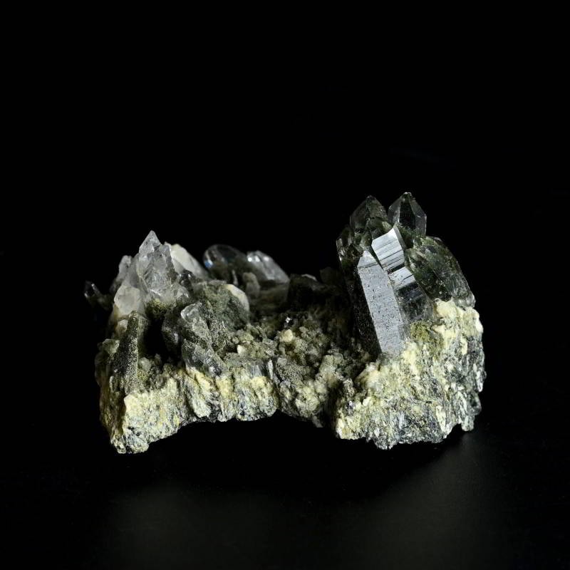 ガネーシュヒマール産ヒマラヤ水晶クラスター