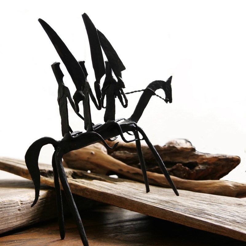 バスタルアイアンフィギュア｜マライカ公式通販