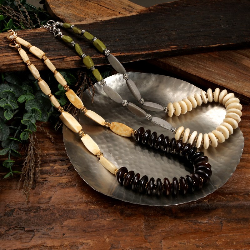 ボーンビーズネックレス【メール便可】