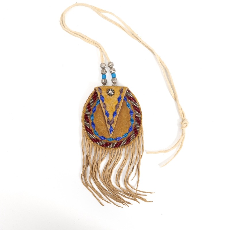 Dave Chavarria ビーズワーク メディスンネックレス