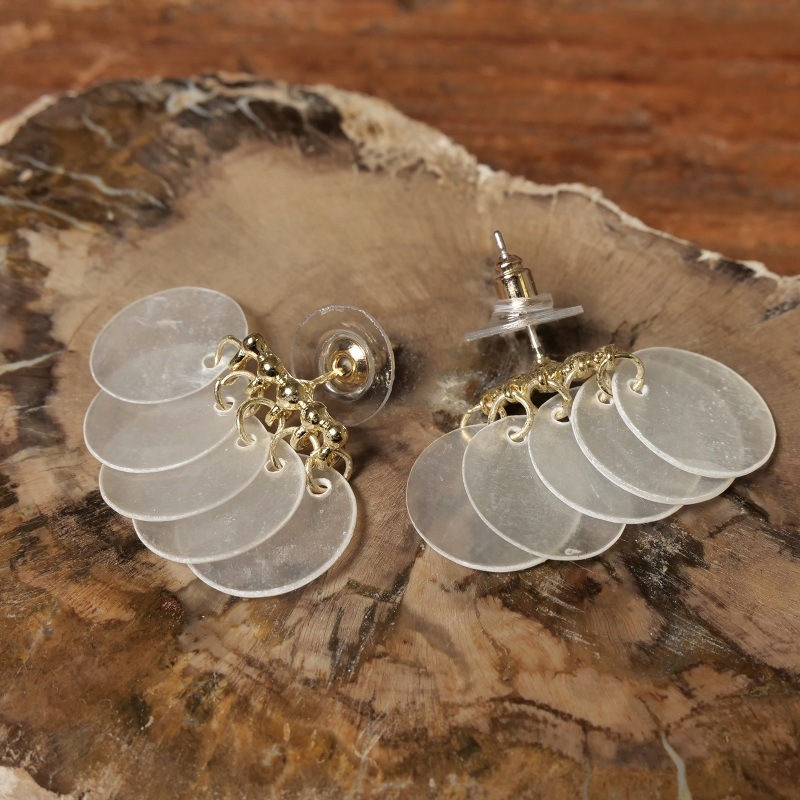 シェルプレートピアス【メール便可】｜マライカ公式通販 