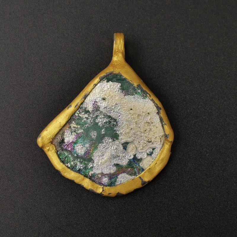 ローマングラス　ペンダント S【Authentic Roman Glass Pendant】