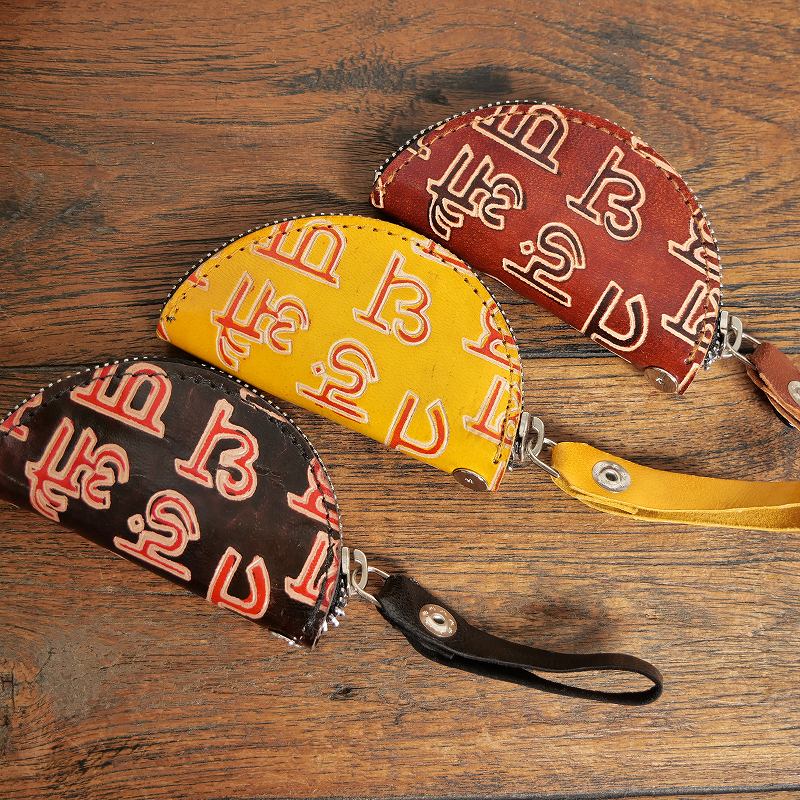 山羊革キーケース デーヴァナーガリー 【メール便可】｜マライカ公式通販