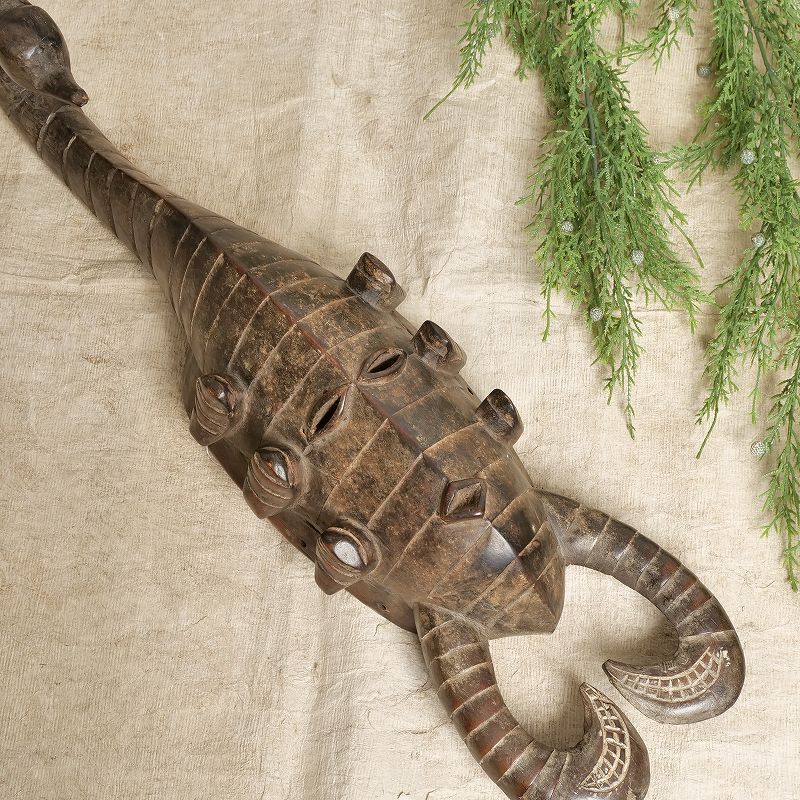 スコーピオンマスク