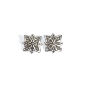 ジェニファーカーティス スタンプワーク ピアス|マライカ公式通販 ジェニファーカーティス スタンプワーク ピアス|マライカ公式通販