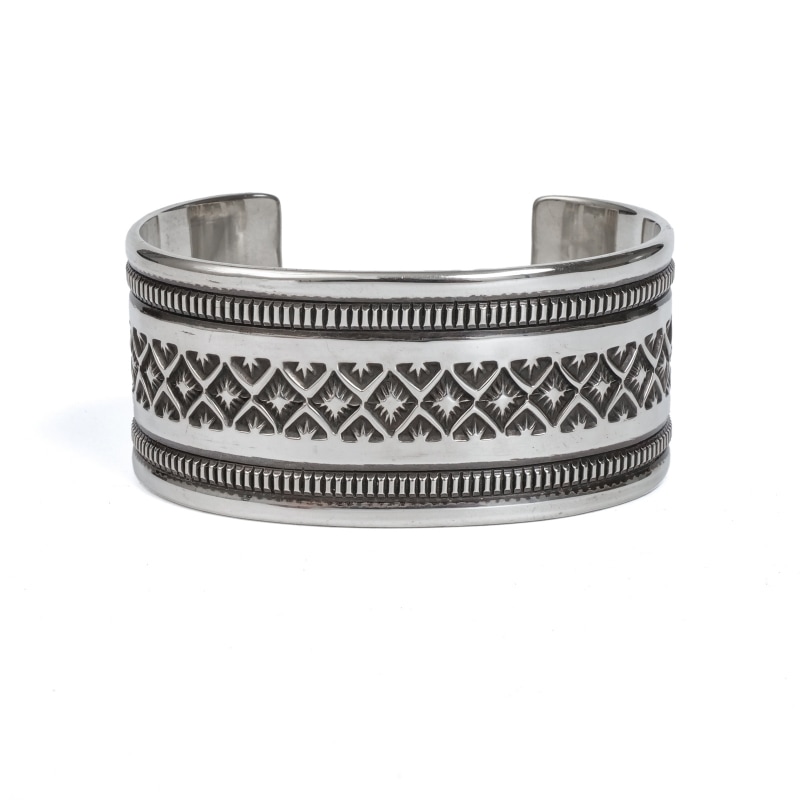 ナバホ　スタンプワーク　トライアングル　バングル　sterling silver ナバホスタンプワークトライアングルバングルsterling silver