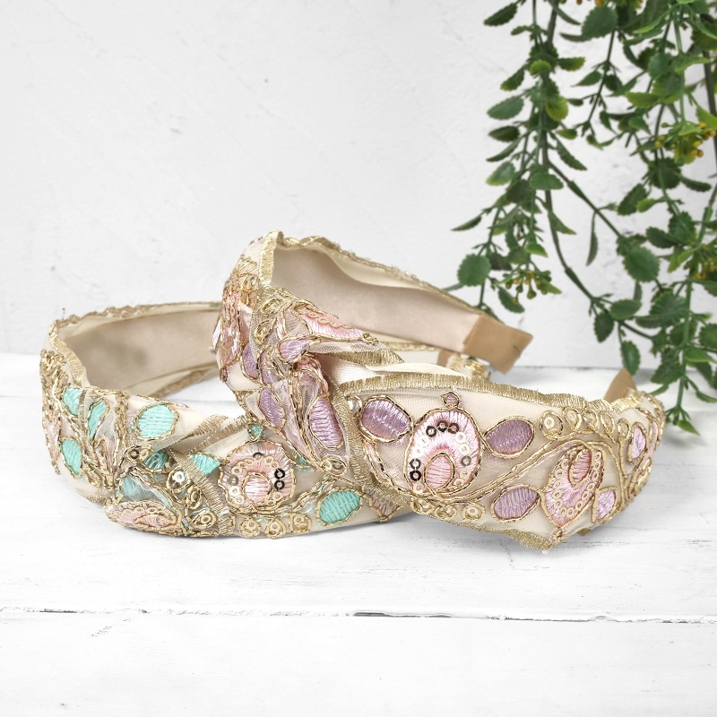 刺繍リボンカチューシャ｜マライカ公式通販