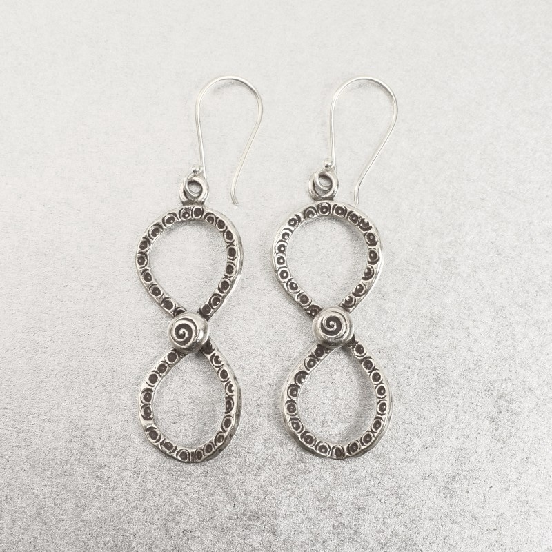 カレンシルバーピアス【メール便可】