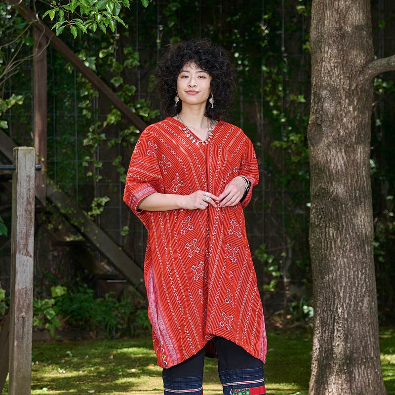 モン族ポンチョ