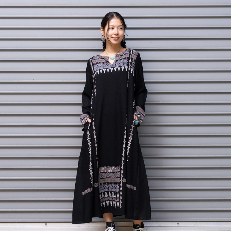 30%OFF パレスチナプリント長袖ワンピース｜マライカ公式通販