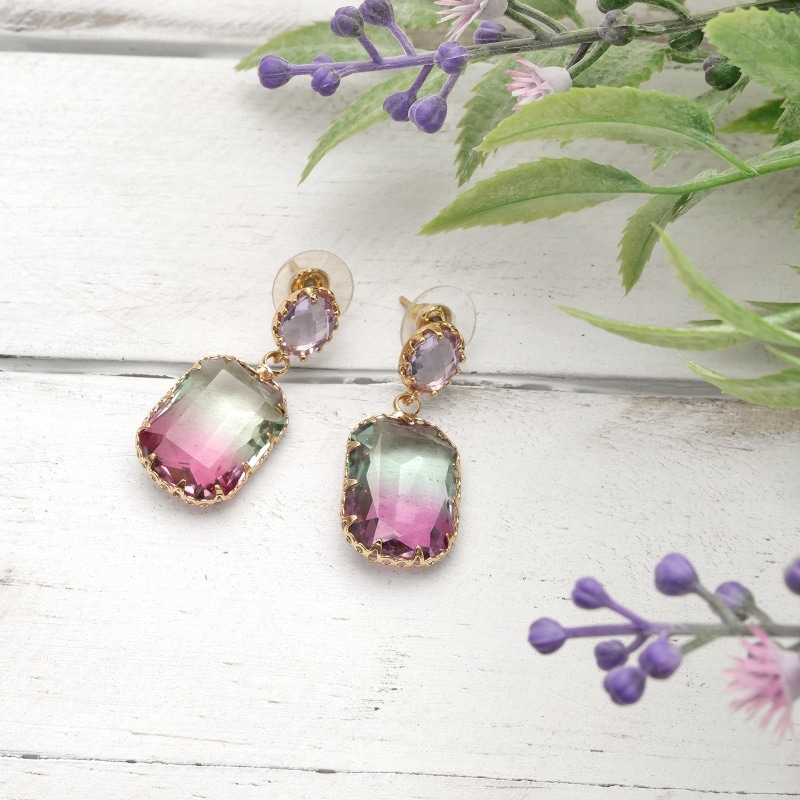 カットストーンピアス【メール便可】