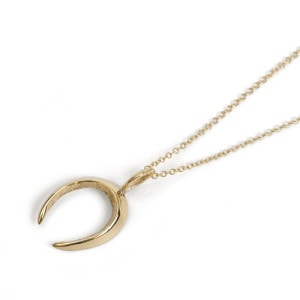 お値引価格中アーロンアンダーソン　ナジャ　ペンダントトップ　トゥファーストン アーロンアンダーソン ナジャペンダントトップ - メルカリ