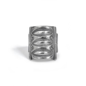 ジェシーロビンス　コインシルバーバングル　インディアンジュエリー 楽天市場】Indian Jewelry クリーク族 ジェシー ロビンズ(Jesse