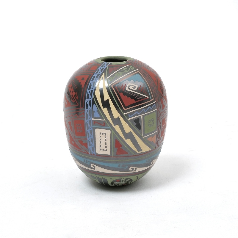 マタ・オルティス陶器 by Isidro Ortiz シードポット 卵型 タイプC