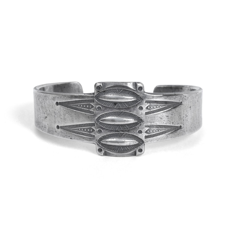 ジェシーロビンズ　 シルバー スタンプ バングル 150mm ジェシーロビンズ コインシルバー バングル｜マライカ公式通販