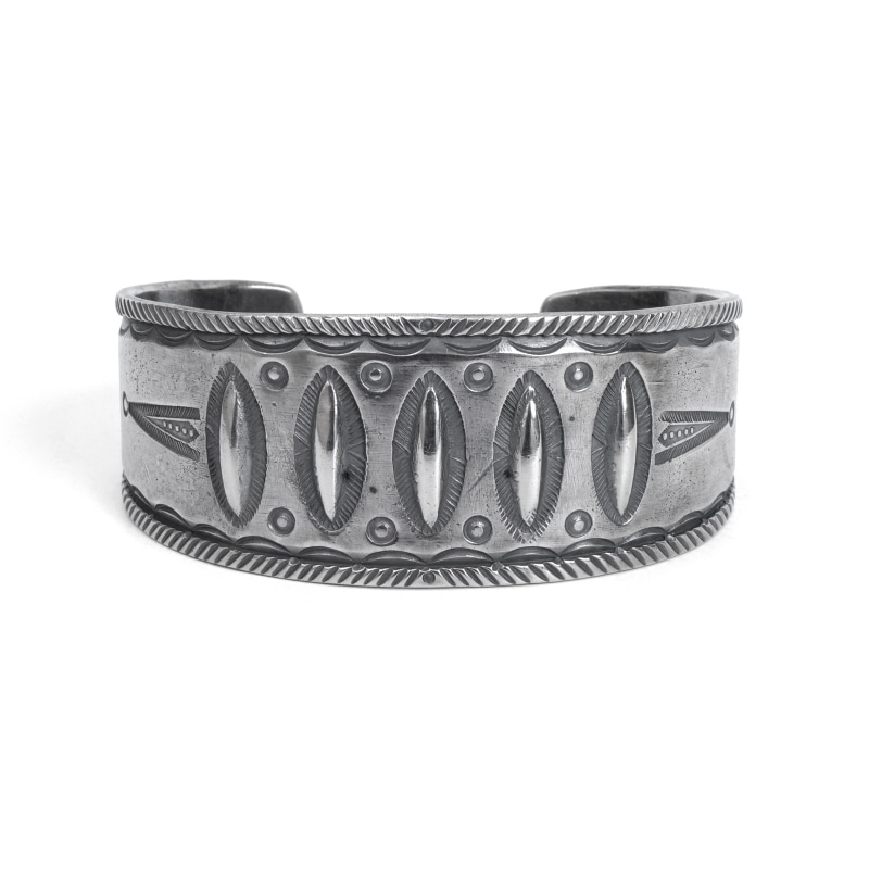 ジェシーロビンズ　 シルバー スタンプ バングル クリーク族 Jesse Robbins Harcross コインシルバー スタンプ