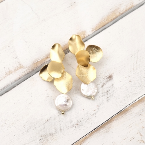 ボタニカルピアス【メール便可】