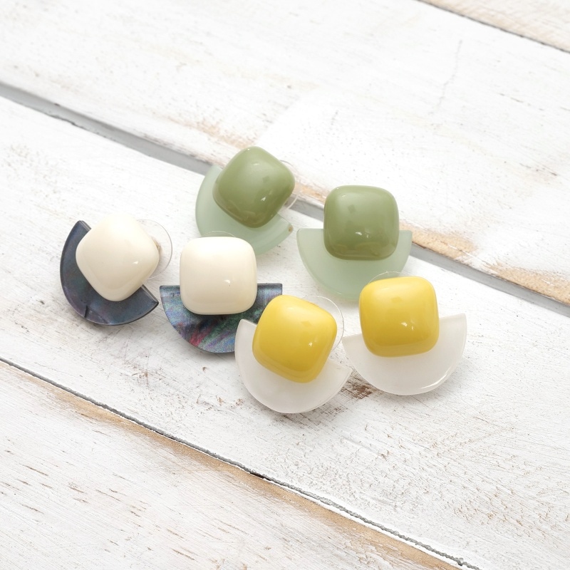 ジオメトリックピアス【メール便可】