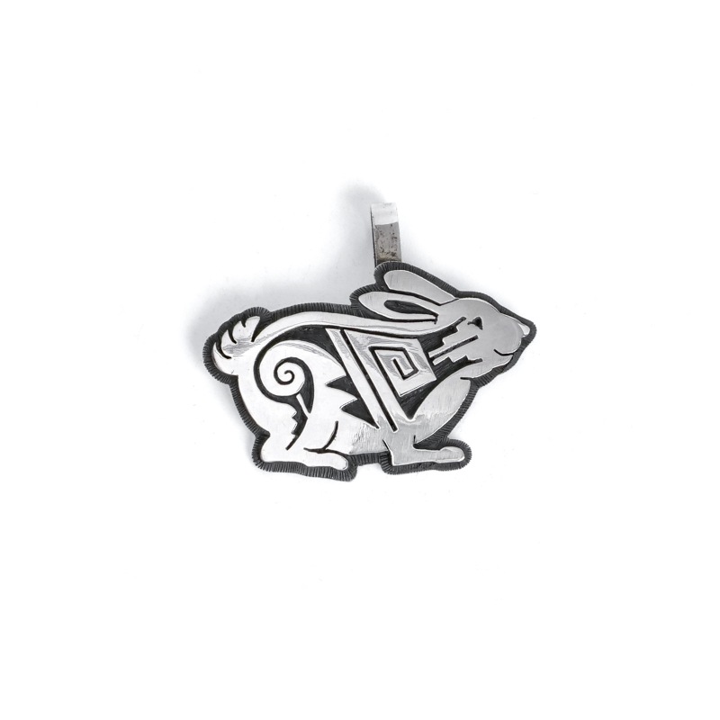 ベラタワホングバ オーバーレイ ペンダント　ラビット