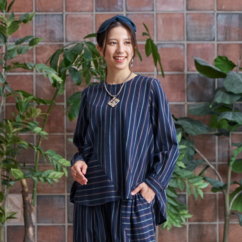 美品‼️ MALAIKA ミニワンピース フレア 総柄 コットン100% F 美品‼️ MALAIKA ミニワンピース フレア 総柄 コットン100% F