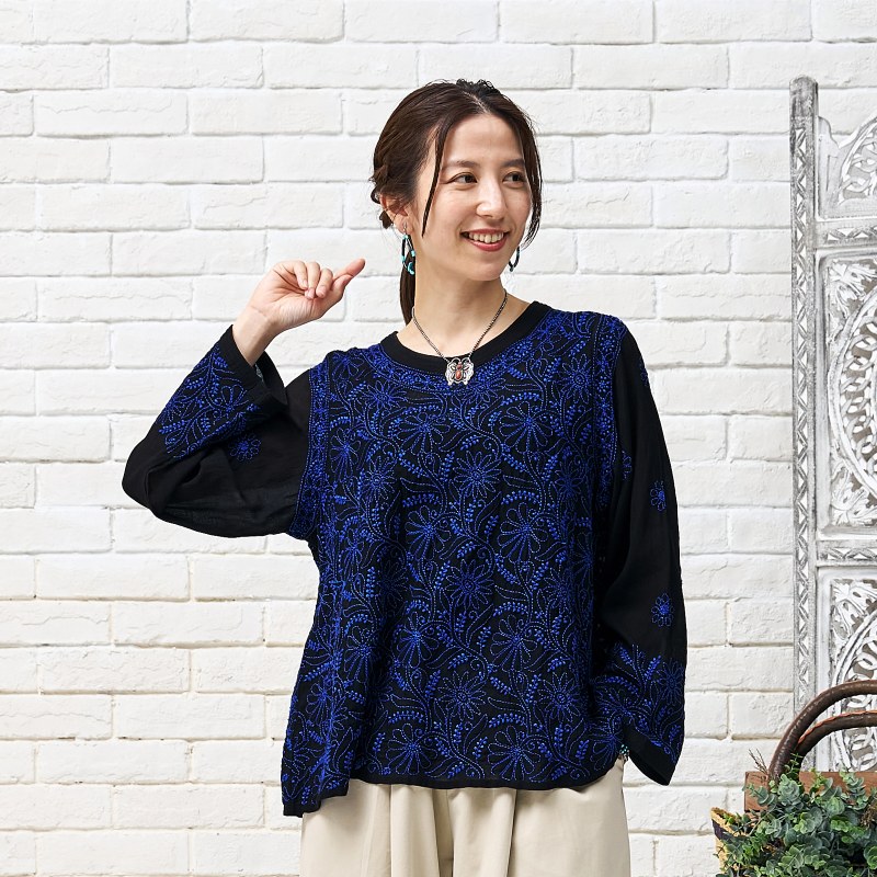 goa インディアンネックレス プリント長袖カットソー 装飾刺繍 goa