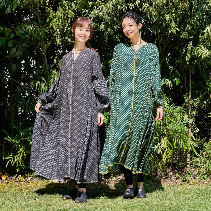 ドット×ゴールドプリント前あきワンピース｜マライカ公式通販