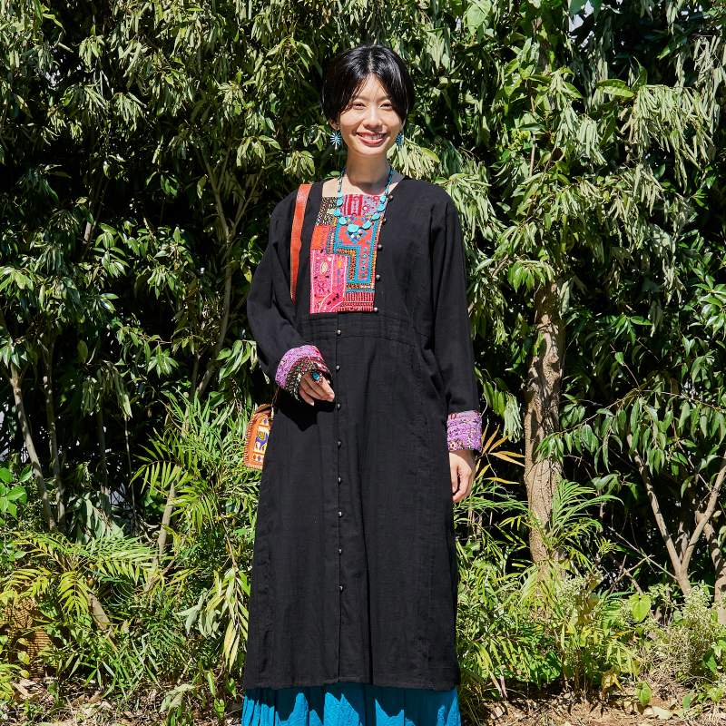 ✨新品✨MALAIKA マライカ 花柄 刺繍 ジャケット エスニック シャツ 黒 マライカ ジャケット 刺繍 エスニック 民族 シャツ インド製