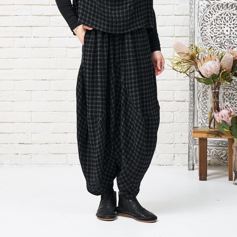 ジ*ト様 トルクメニスタン◎民族衣装 クルテ ジ*ト様 トルクメニスタン◎民族衣装 クルテ - メルカリ