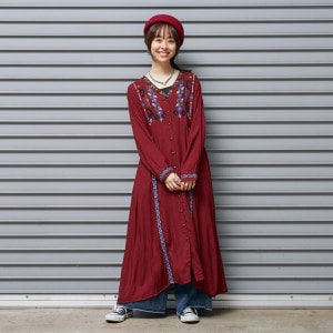 30%OFF 幾何花刺繍前あきワンピース｜マライカ公式通販