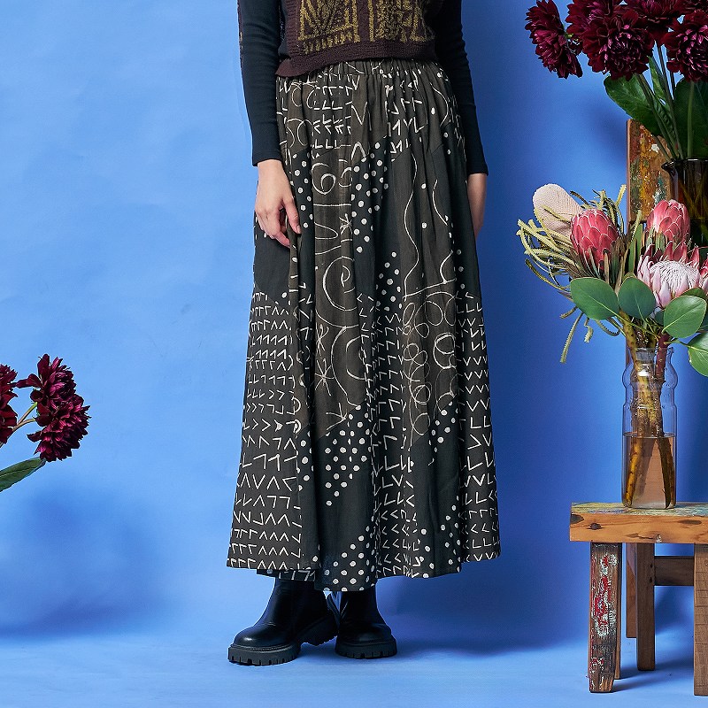 MALAIKA グドゥリー 一点物 マキシ丈 フレアスカート M L マライカ MALAIKA グドゥリー 一点物 マキシ丈 フレアスカート M L マライカ