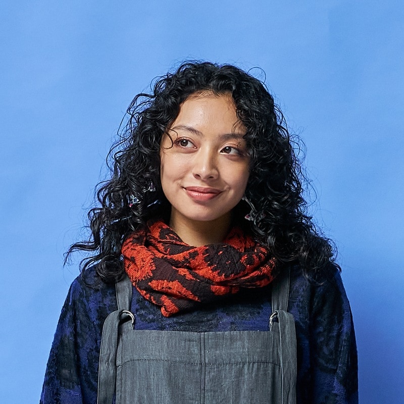 シルエット花スヌード 【メール便可】｜マライカ公式通販