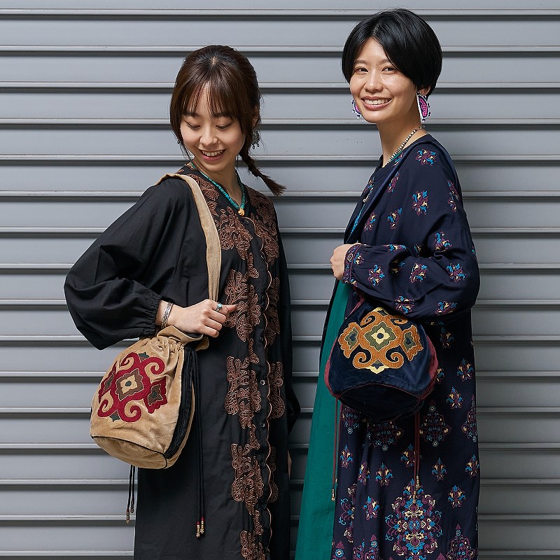 ⭐️大玉⭐️ モルダバイト20mm丸玉(鑑別書付き) 鑑別書付 モルダバイト丸玉ブレスレット 7mm ｜マライカ公式通販