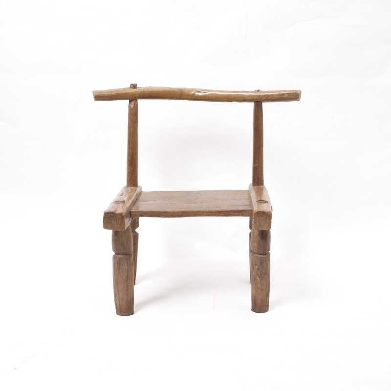 アフリカ バウレ族の椅子 バウレ族 ハンドメイドチェア【送料1000円込】｜マライカ公式通販