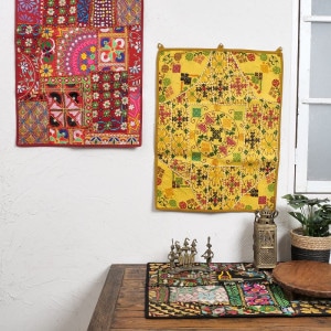 カッチ刺繍古布タペストリー 65cm×50cm｜マライカ公式通販