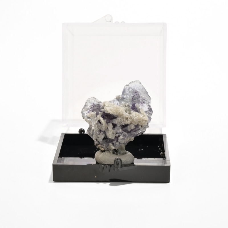 中国・湖南省ヤオガンシャン産 フローライト原石〈ケース付き〉