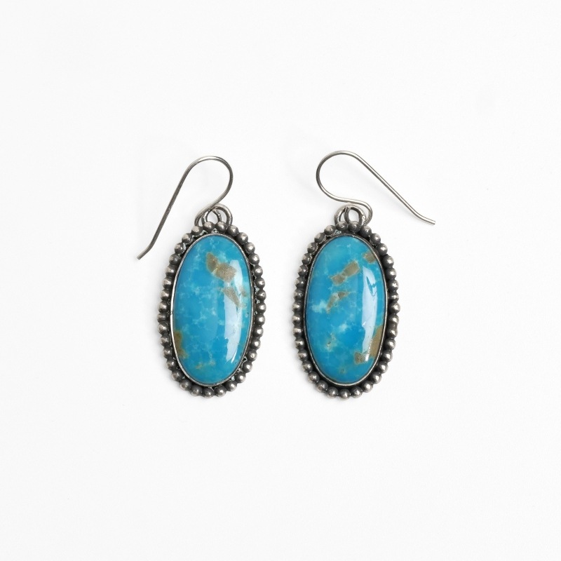 ナバホ族 キングマンターコイズ ピアス｜マライカ公式通販