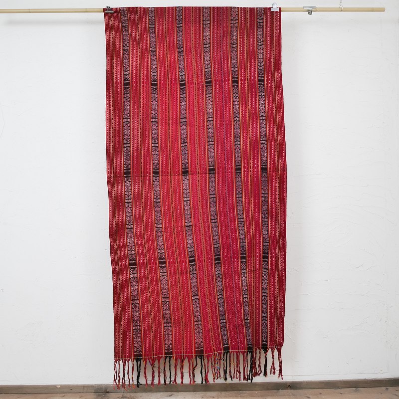 映画「架空の犬と嘘をつく猫 」使用品 ティモールイカット｜マライカ