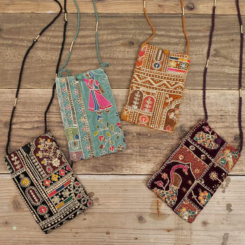 ザリ刺繍｜インドの民芸品｜マライカ公式通販