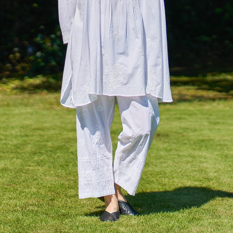 コットンラクノウ刺繍パンツ
