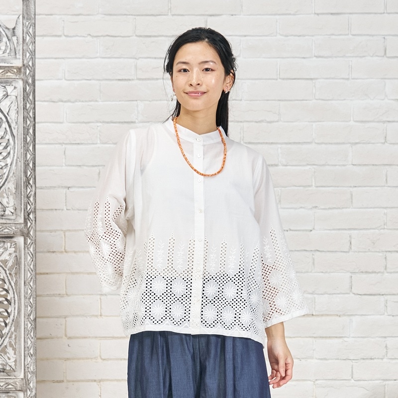 【予約販売】　コットン裾レースブラウス　3月入荷予定