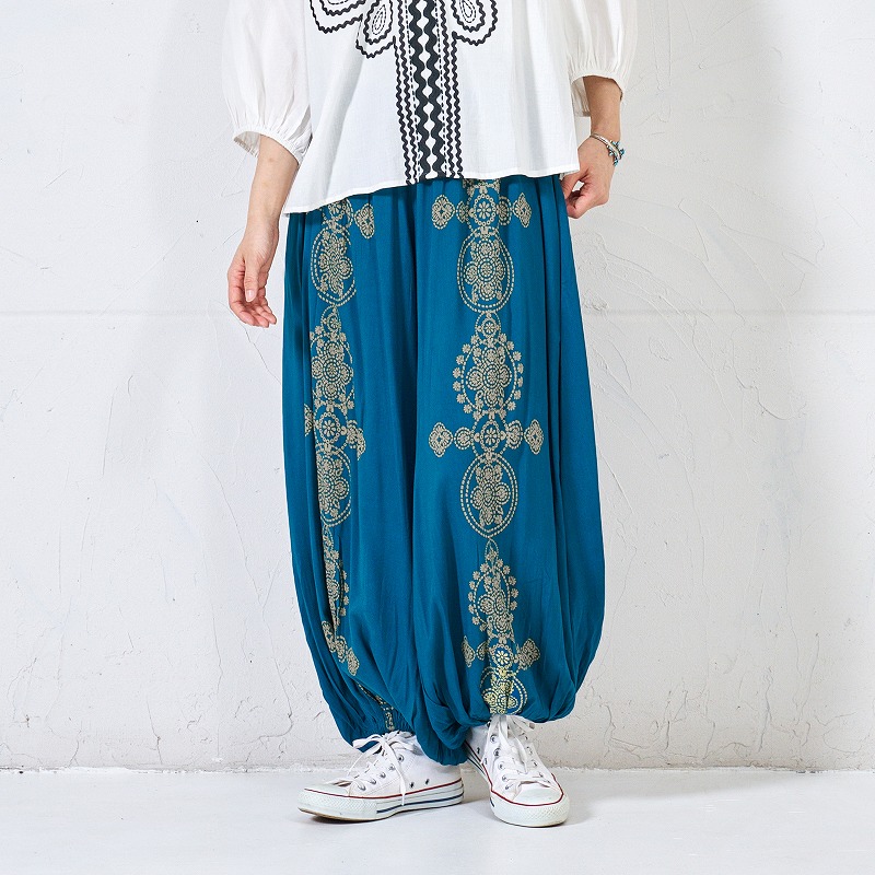 レーヨンオリエンタルプリントバルーンパンツ