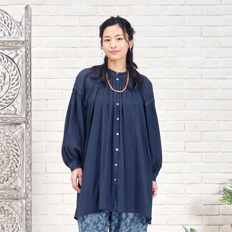 コットンガーゼシャーリングギャザーブラウス