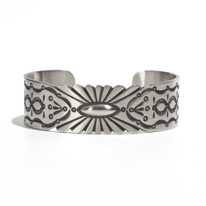 インディアンジュエリーバングルM (内周131-149mm)｜マライカ公式通販