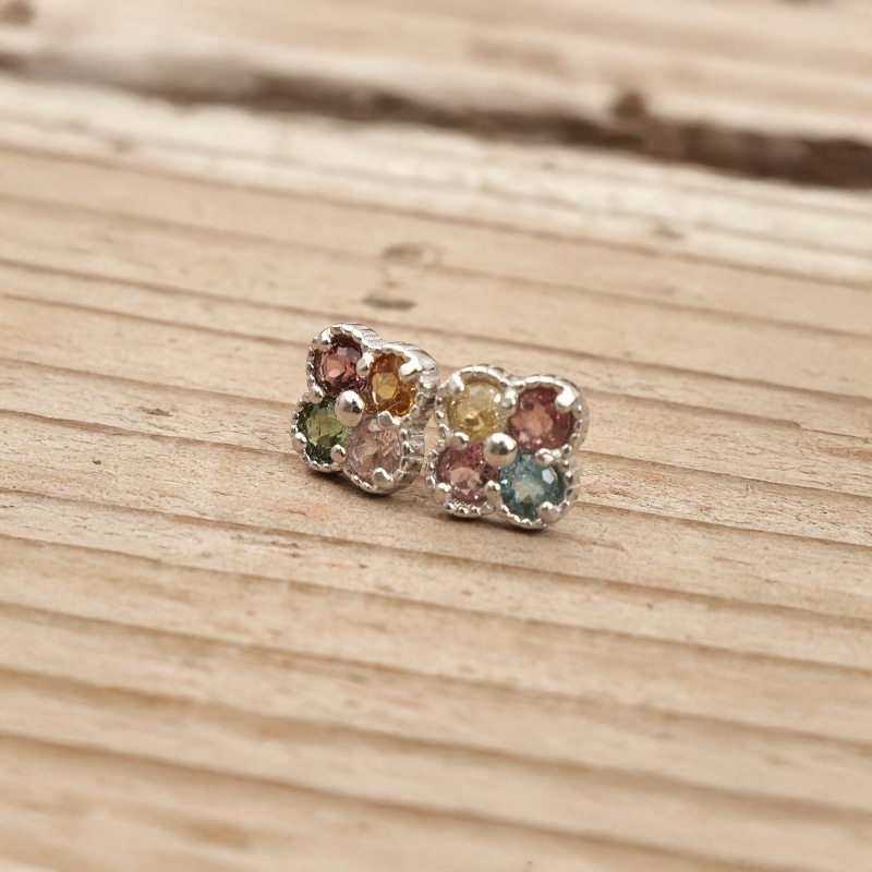 トルマリン四つ葉シルバーピアス【メール便可】