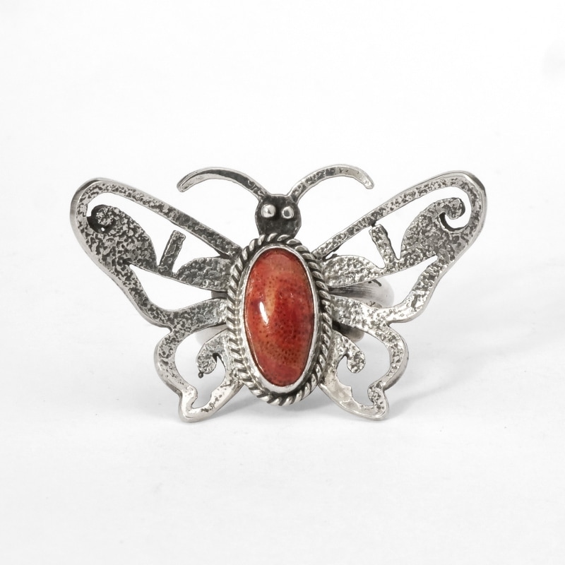 15号 ベロニカベナリー アップルコーラル×バタフライ リング