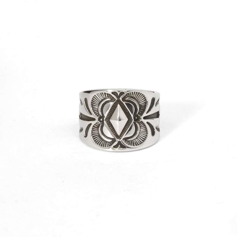 22号 ジェニファーカーティス スタンプワーク リング｜マライカ公式通販