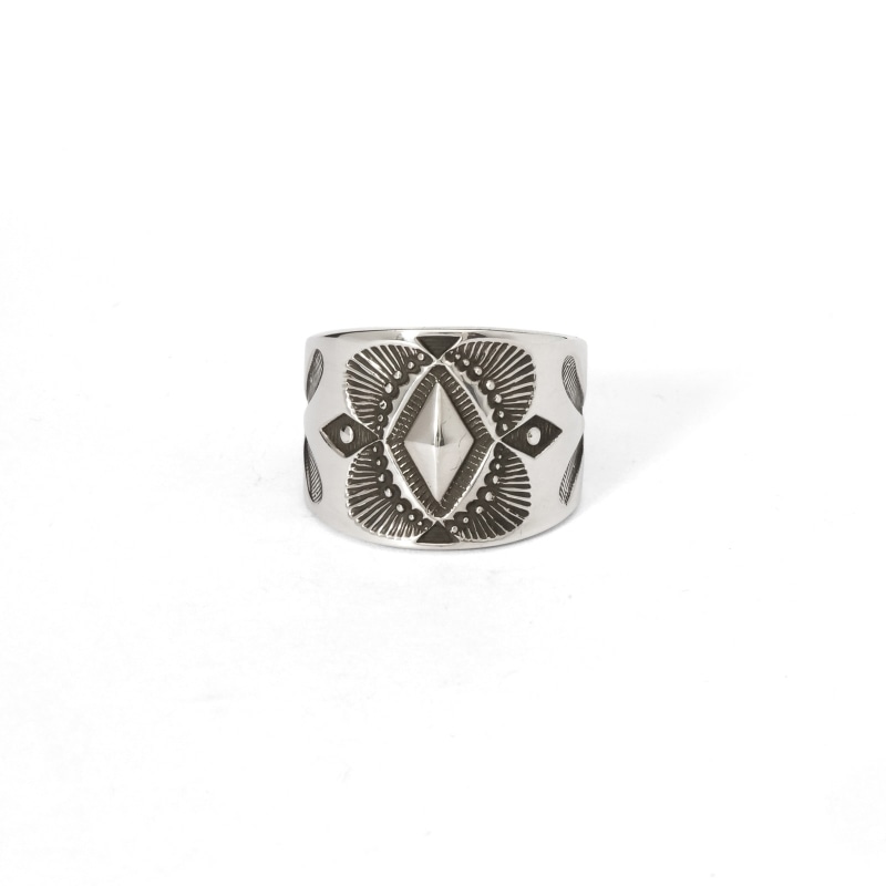 16号 ジェニファーカーティス スタンプワーク リング