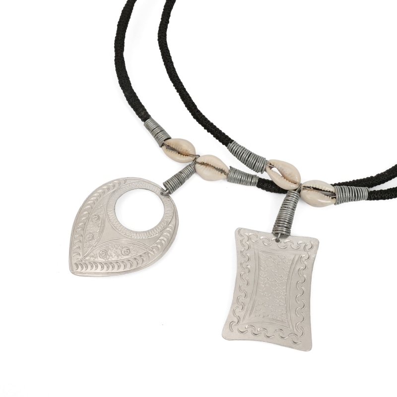 プレートネックレス【メール便可】　ケニア